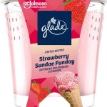 Glade Lumanare parfumata by Brise Strawberry Sundae Funday 129 gr.